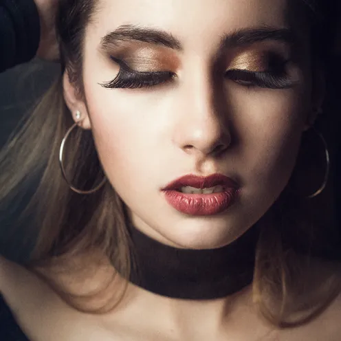 Maquillaje Look Atrevido – Foto 2